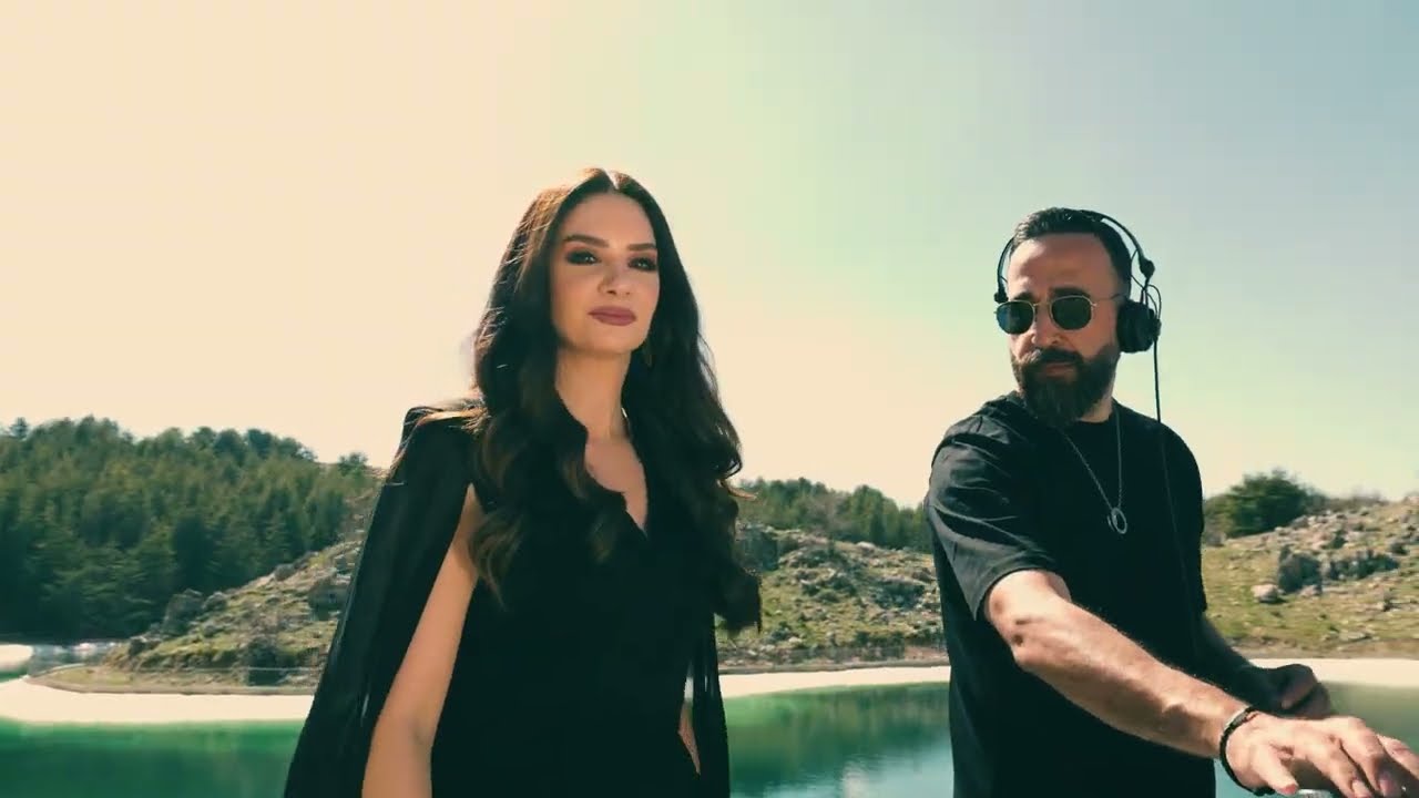 DJ Carlos B - Lama Bada Yatathana ft Ileana Yasmin (Cafe De Anatolia)
