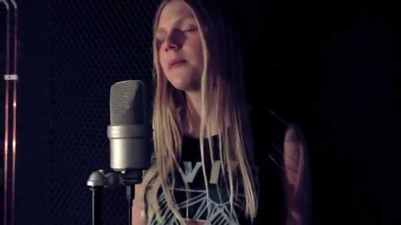Younger cover Astrid Melén