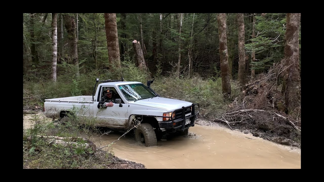 Shepherds Creek Hut via Eyre Creek Road, New Zealand, 12/9/2020 ( Czech Offroading Team )