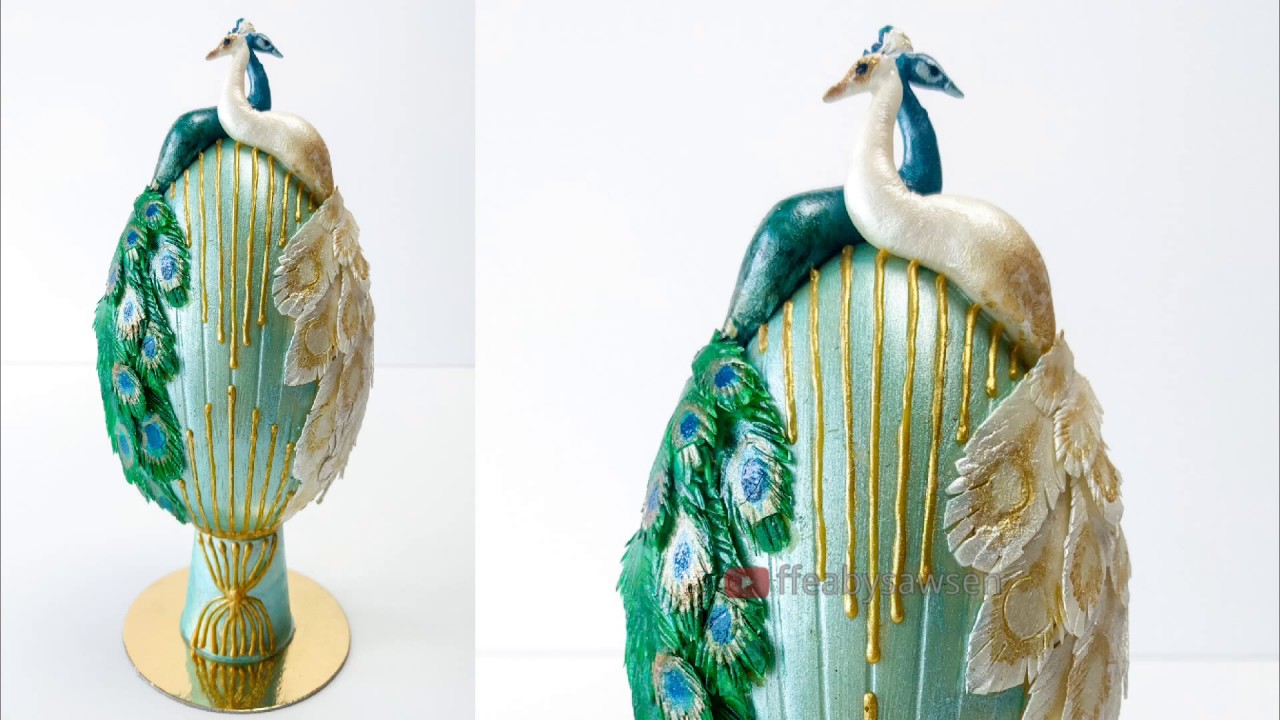 Twin Peacocks 