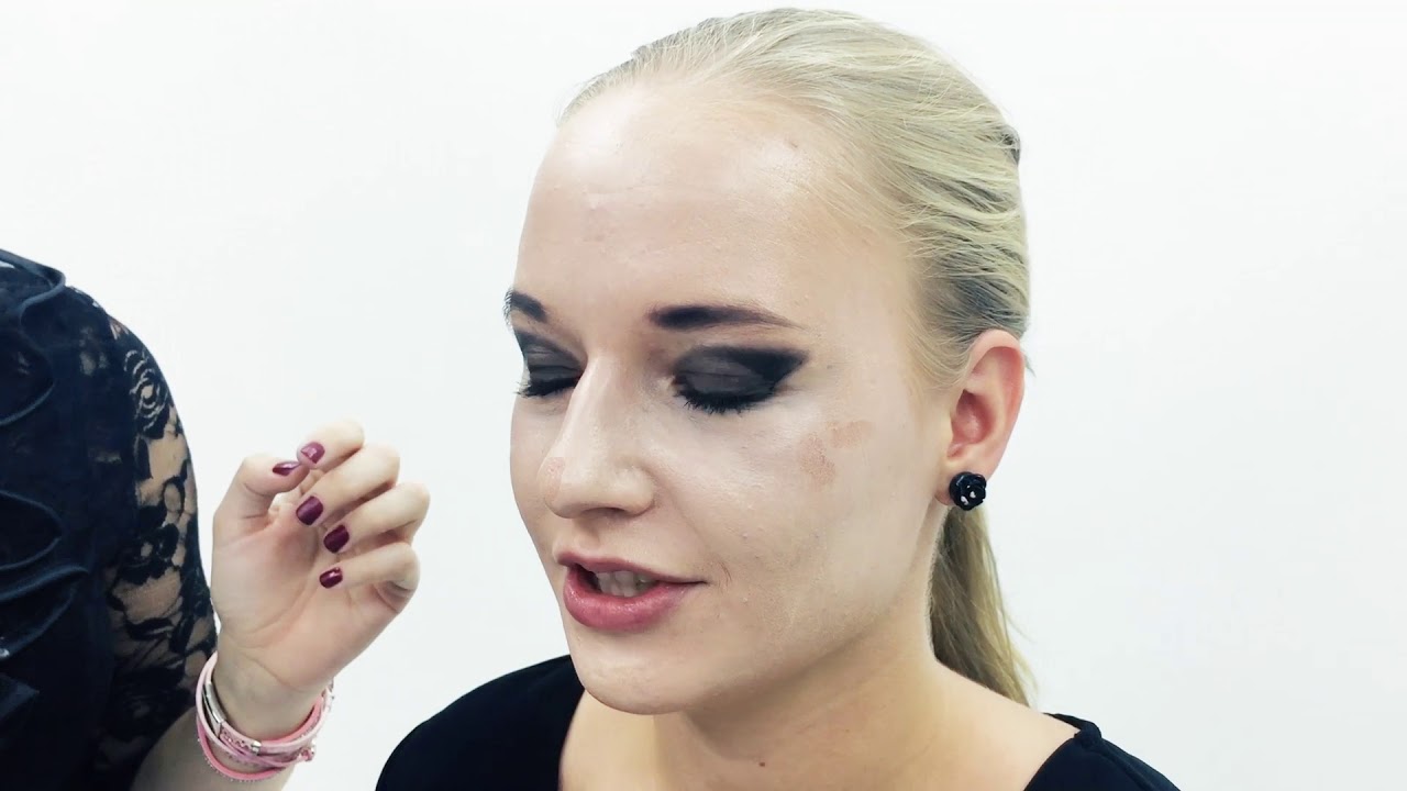 Halloween: Einfach Make-up-Ideen f&uuml;r das Gruselfest Teil 1