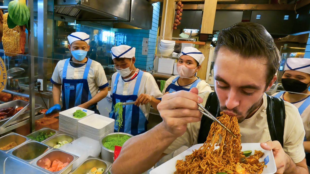 $0.80 Thai Food In Bangkok’s Cheapest Food Court 🇹🇭