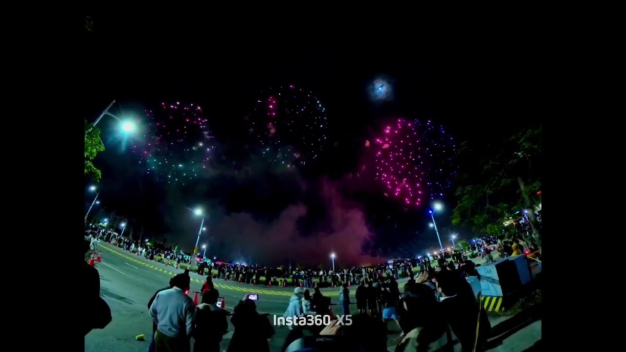 告別2025～迎接2026 高雄跨年晚會高空煙火🎇 新年快樂￼祝大家2026 新的一年 順風順水 順心順意