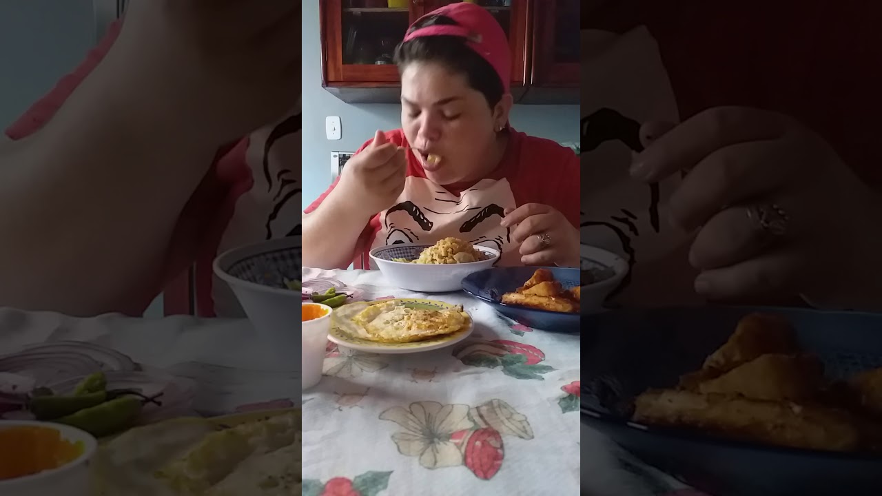 MUKBANG | ARROZ, FRANGO FRITO, BATATA FRITA, MOLHO CHEDDAR, OVO, FEIJÃO, REPOLHO, CEBOLA E PIMENTA!