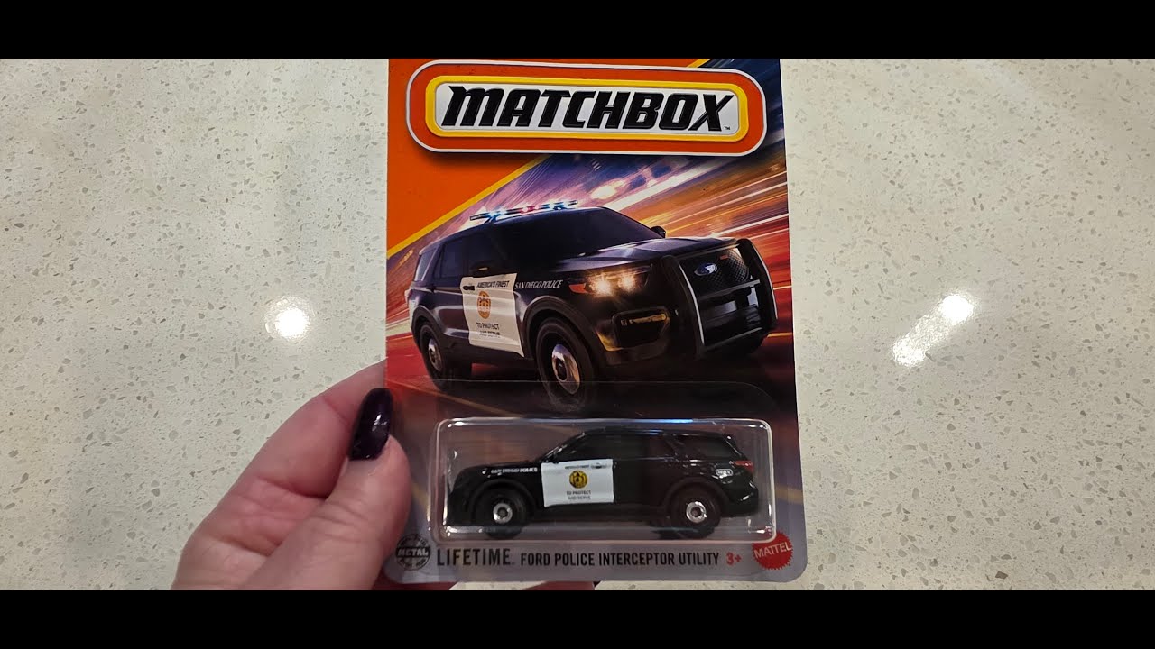 Распаковка и демонстрация полицейского внедорожника Ford Interceptor от Matchbox!