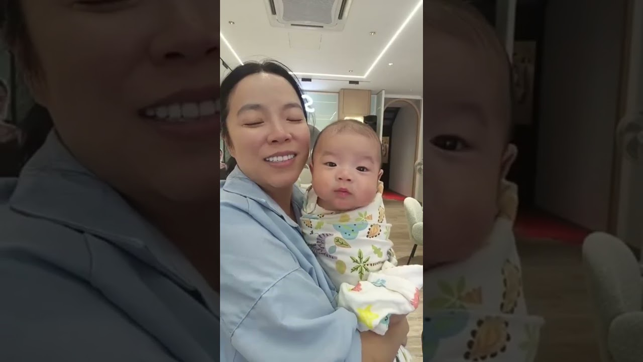 小米这样笑，看到的人都会中头奖......