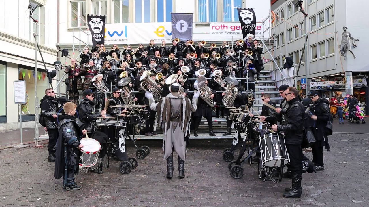 Heimweh (Plüsch) - Fasnacht Luzern 2016 | Födlitätscher Lozärn