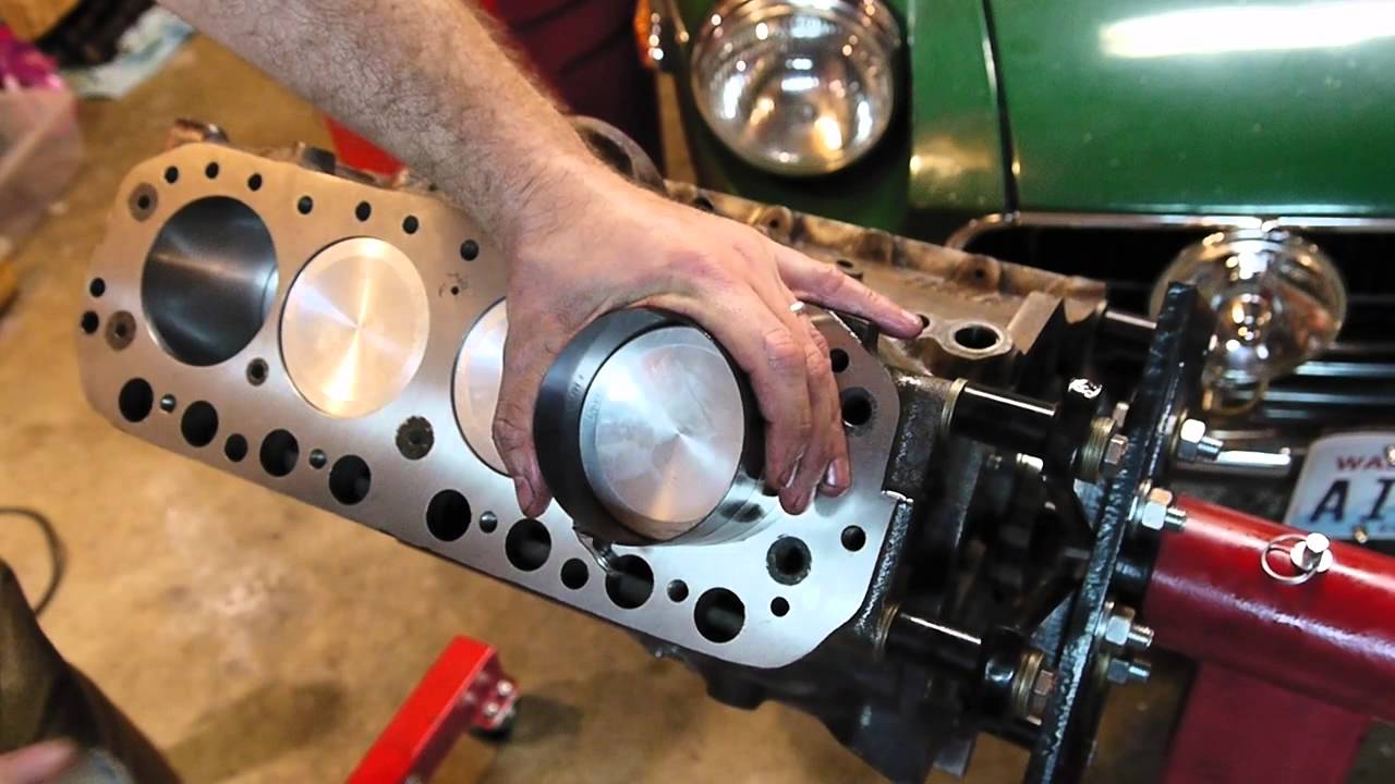 Installing MGB Piston