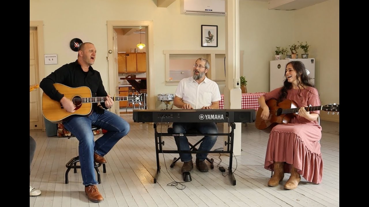 Amos Raber- I've Never Been This Homesick Before Ft. Dan & Amanda (Official Music Video) #gospel