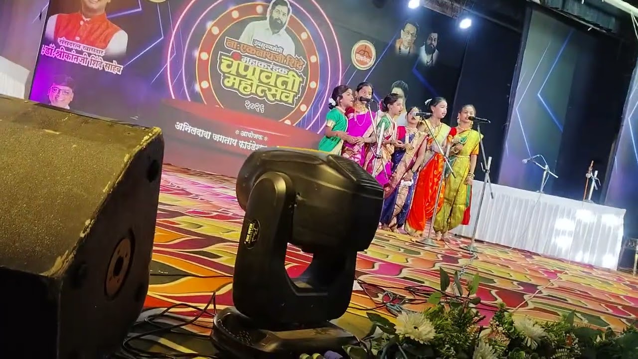 कोंबड्याने बाग दिली
