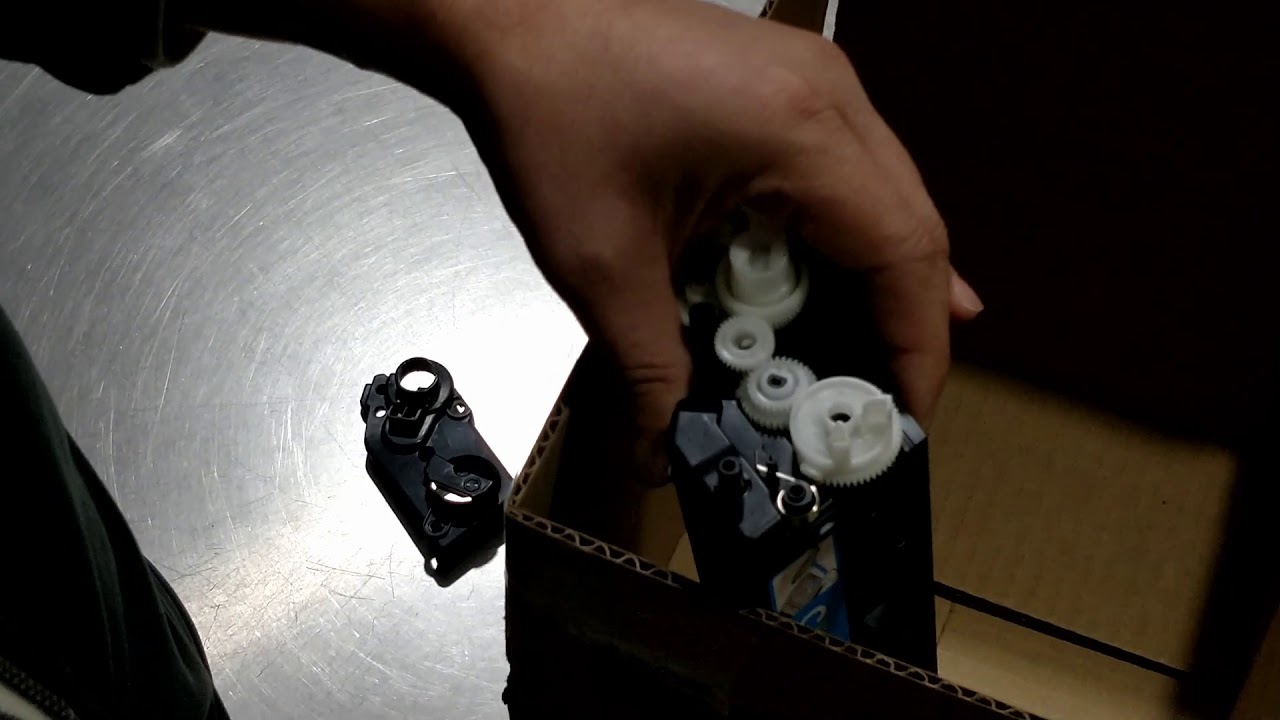 install reset gear to reset Brother toner cartridge TN-421 , tn-423 Brother MFC-L8900CDW