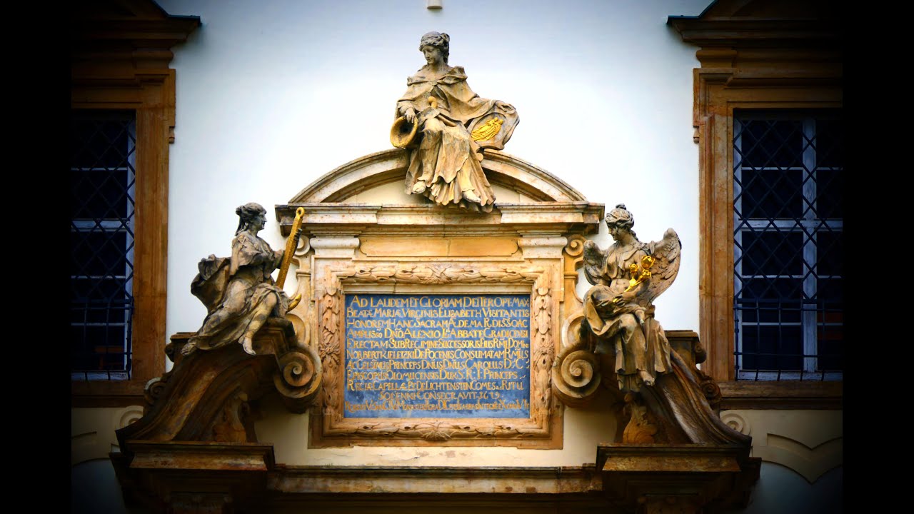 Erby hradů, kl&aacute;&scaron;terů, kostelů a z&aacute;mků
