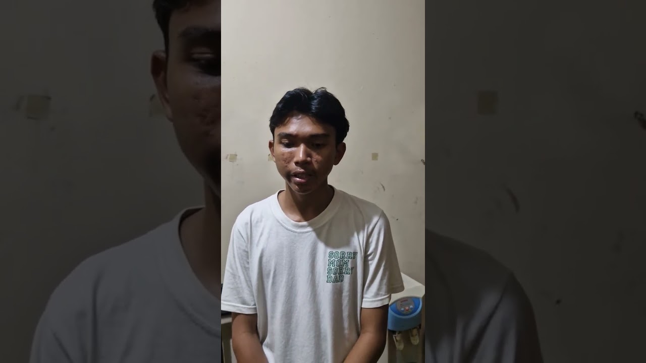 Nama : Afan Ahmad Fahlepi. Prodi : PJKR. Kelas : Pararel 1. UNISMA/UM.ID Tugas UAS Bahasa Inggris