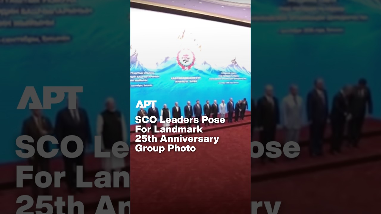 Xi, Putin, Modi Join SCO Leaders for 25th Anniversary Group Photo | APT