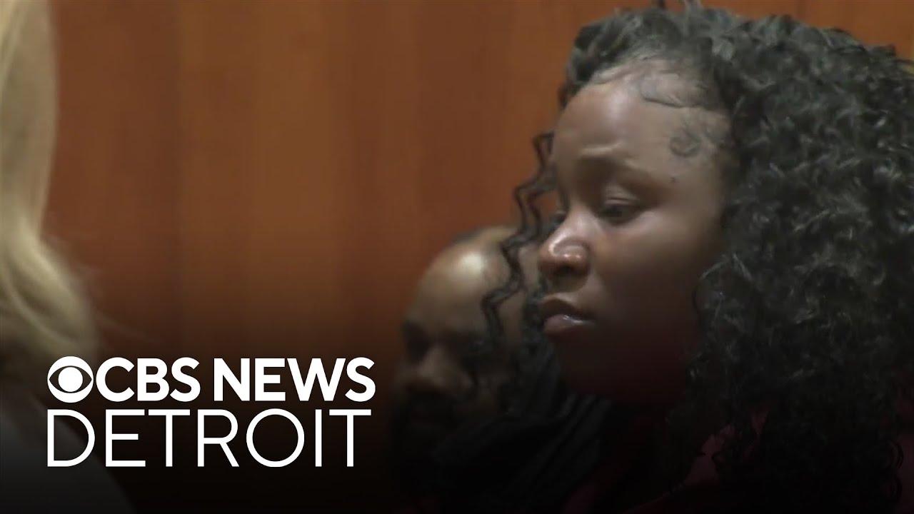 Pontiac mom accused of abandoning 3 kids for years appears in court