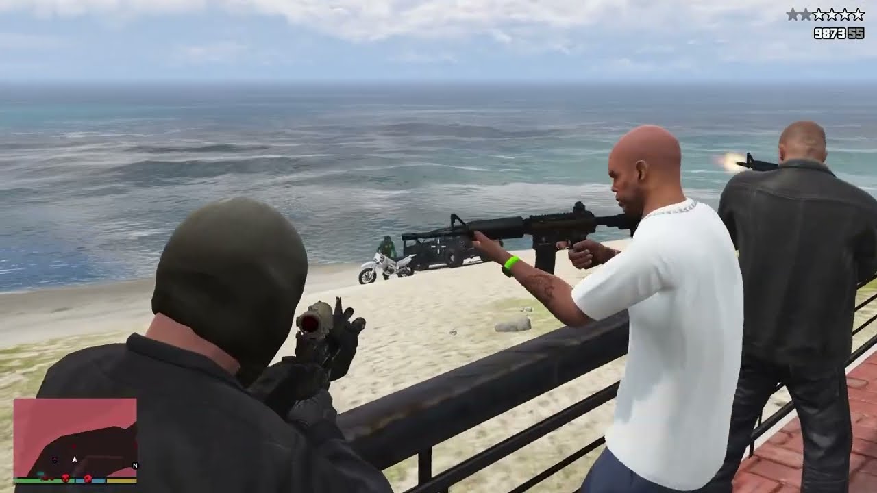 GTA V: Franklin, Trevor, Lamar, Stretch, Dr Dre 10 Star Cop Battle + Escape