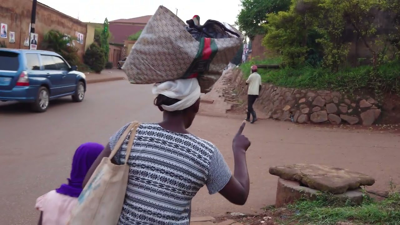Walk AFRICA Uganda KAMPALA 4K (Makerere Kagugube, buseka suburbs Multi-tech Business Sch, Gaddafi Rd