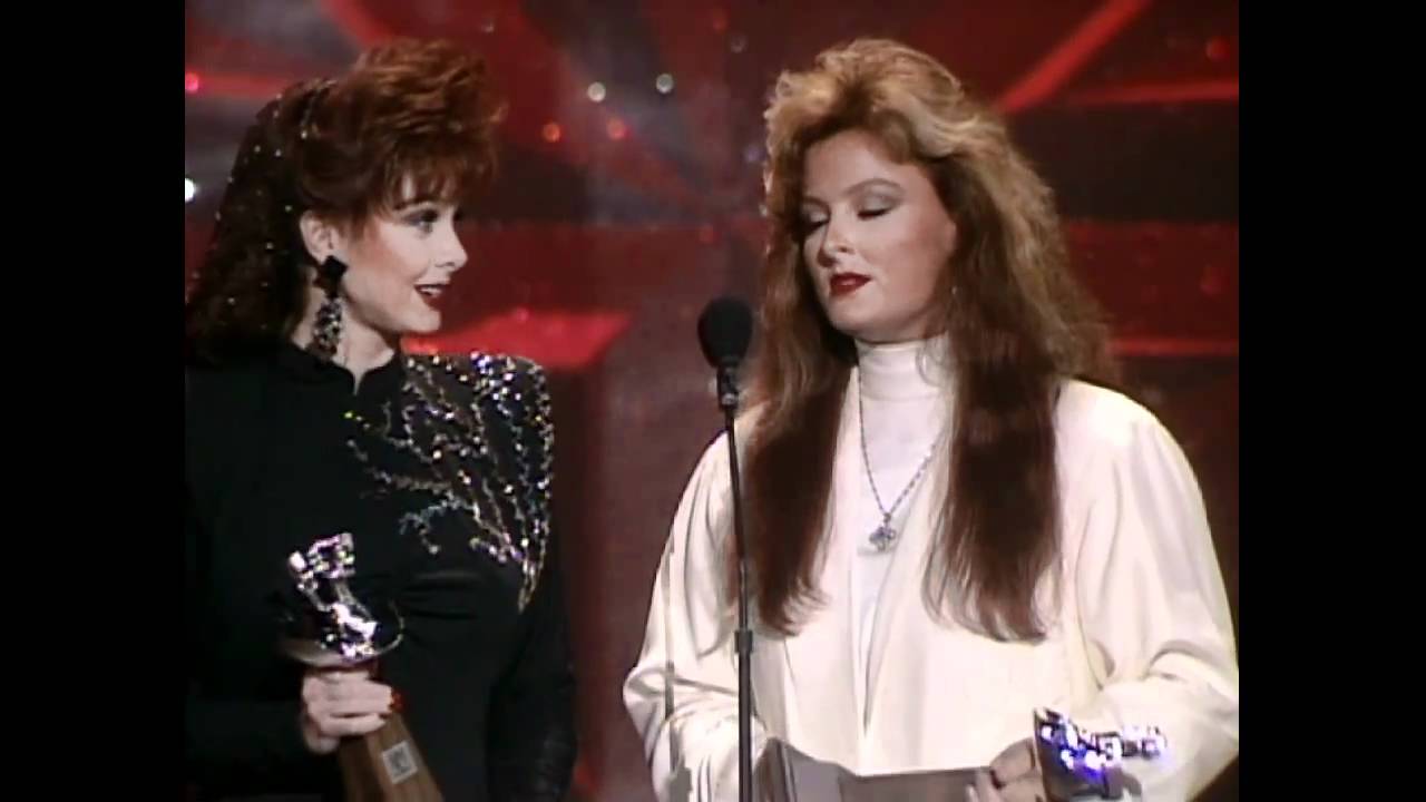 The Judds Win Top Vocal Duet - ACM Awards 1990