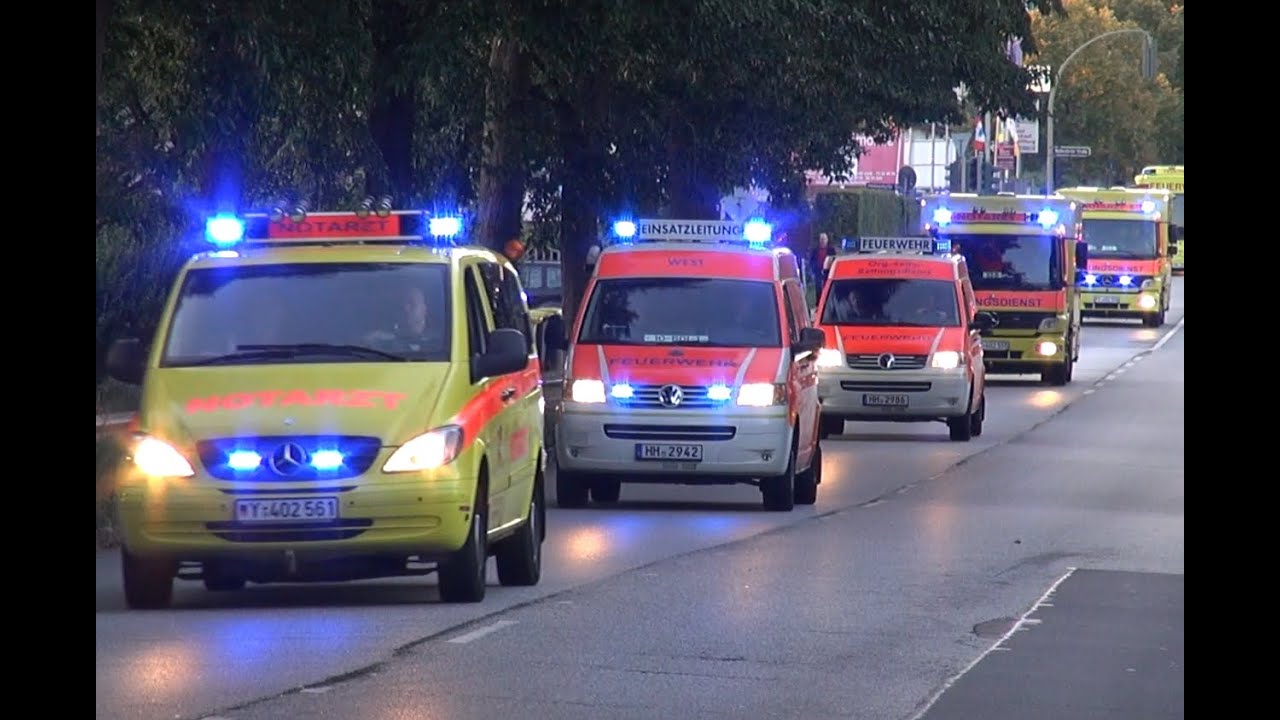 [Sondertransport: Feldj&auml;ger, Feuerwehr, Rettungsdienst] Verletzte Soldaten ins Krankenhaus
