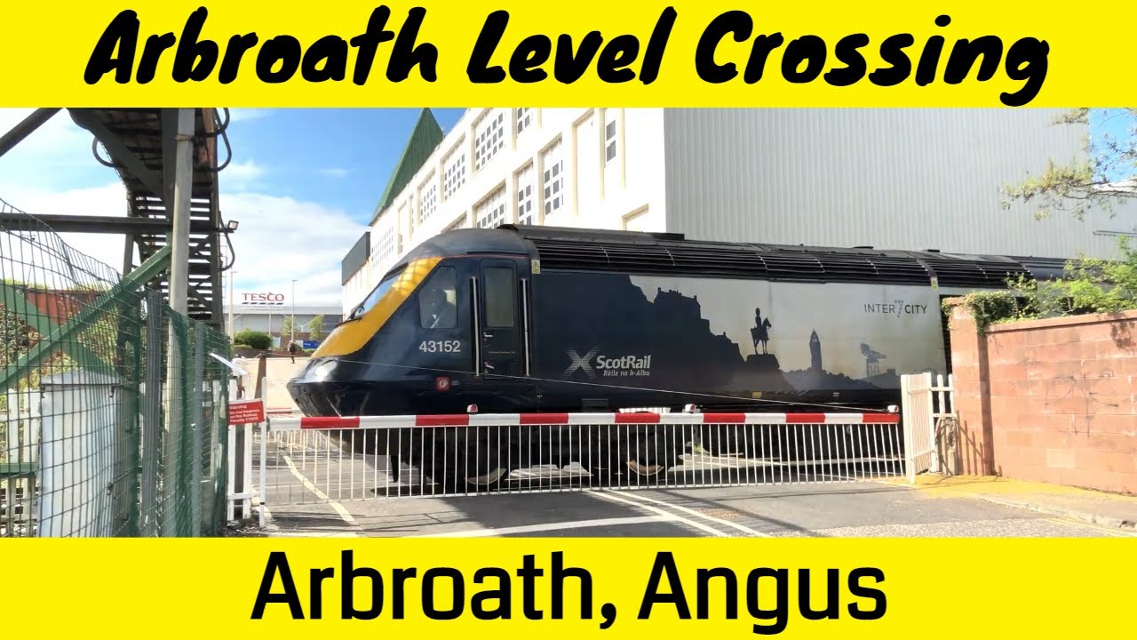 Arbroath Level Crossing, Angus | Traingenix