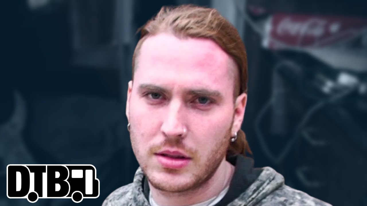 The Faceless - BUS INVADERS (Revisited) Ep. 190 [2012]