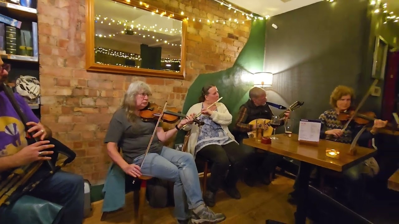 Irish Music Seisún - Leeds.  Happy St Patrick's Day 2024