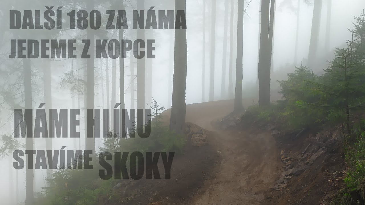 DÉEM 2020 - NARAZILI JSME NA HLÍNU, JEDEME Z KOPCE A STAVÍME SKOKY
