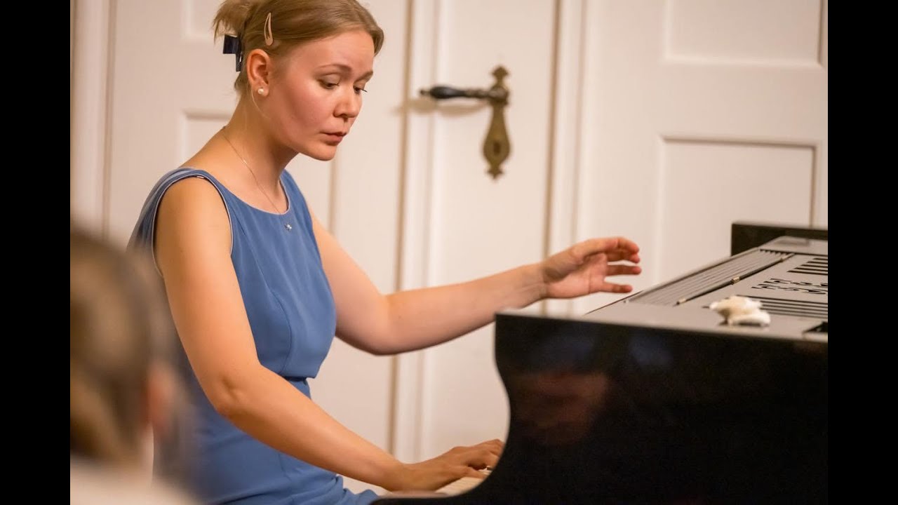Live Recording - Excerpts from the Recital in Dresden