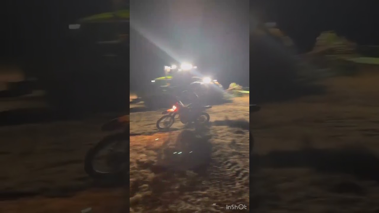 😅😂🤣baxero veio caiu de moto 🤣😂