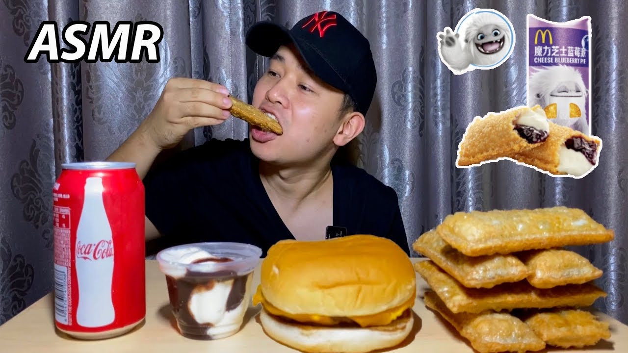 ASMR Macdonal magic chesse blueberry pie (No Talking) EATING SOUDS