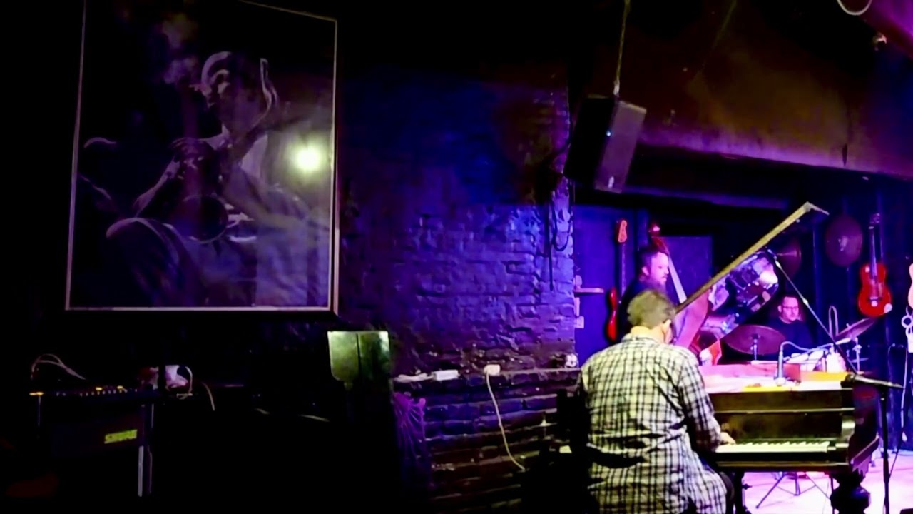 Felix Tani Trio Moscow
