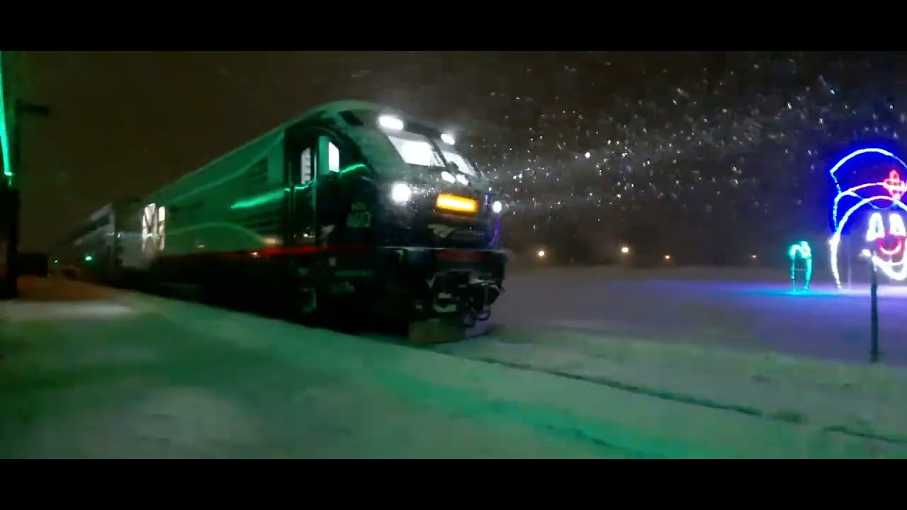 Looking Back When I Caught This Awesome Crew Change For Amtrak P370
