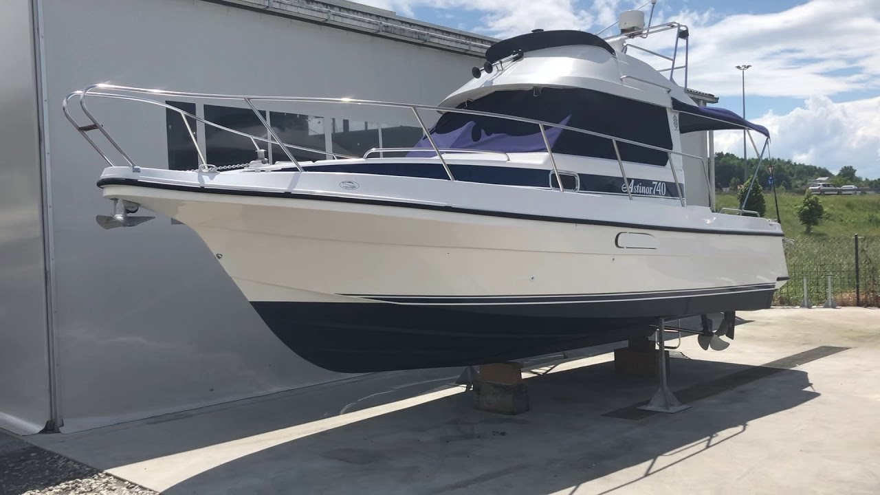 Astinor 740 Fly - Twin Yanmar 140hp (280hp) - Plovila Mlakar