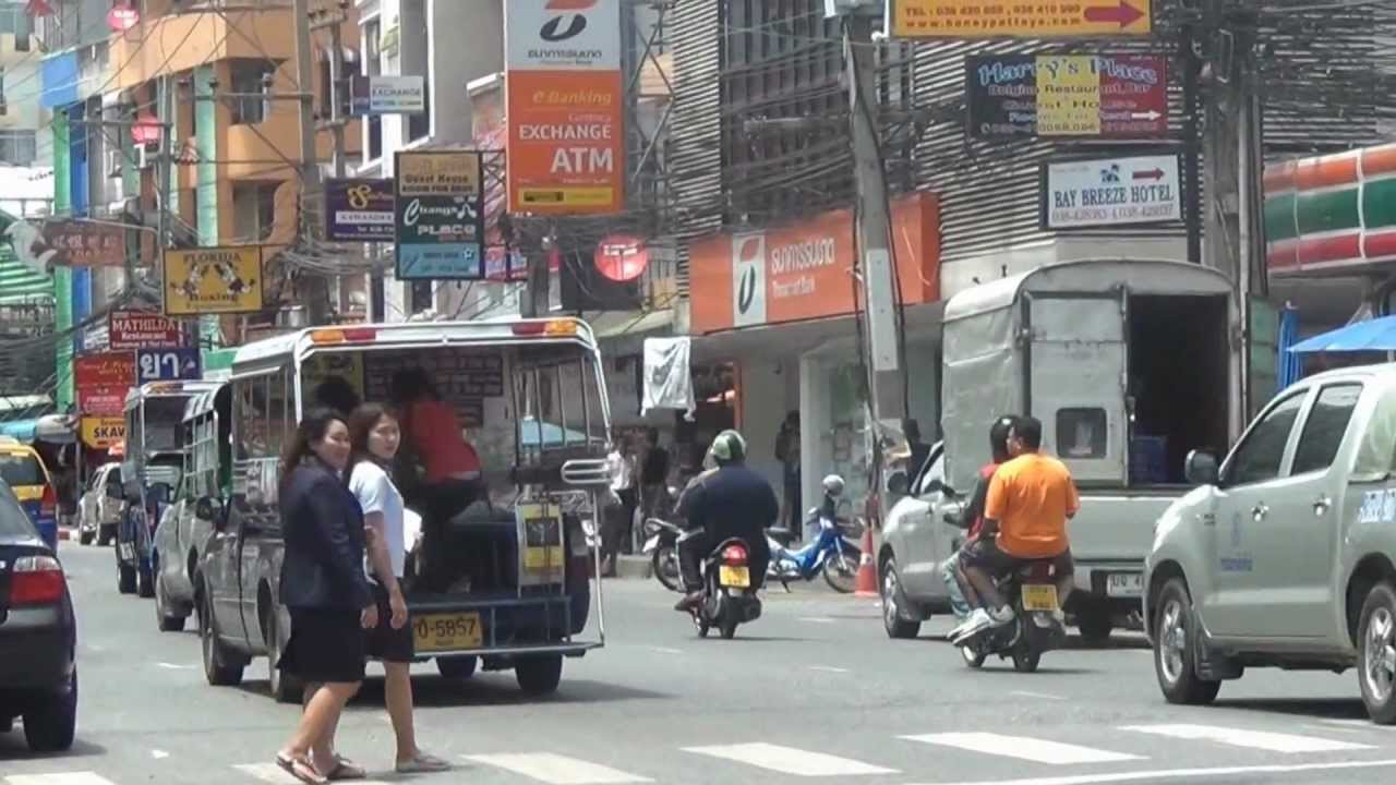 Why Pattaya is a dangerous place to cross the street.