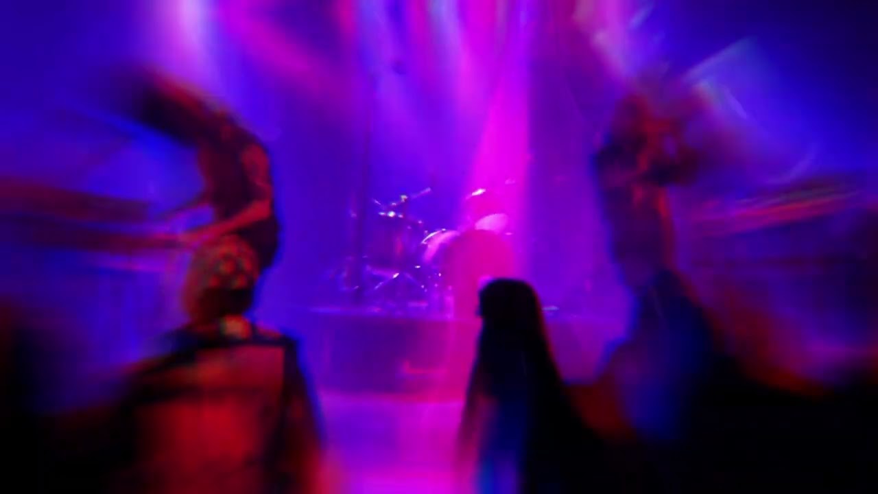 Statiqbloom - Behind Glass