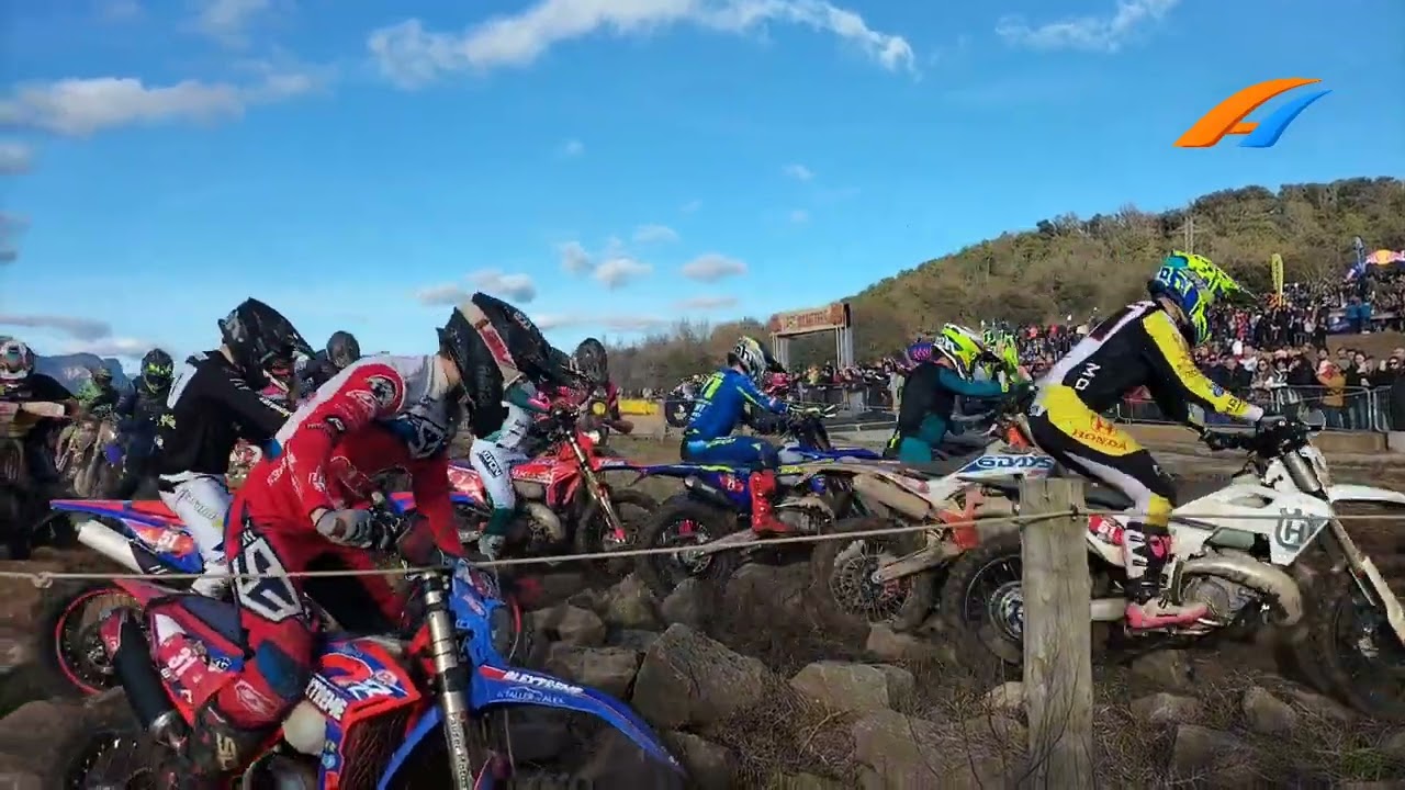Primera semifinal Extreme Basella Race1