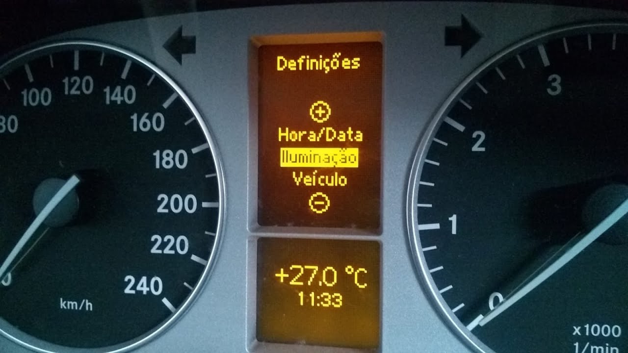 Mercedes Classe B (W245): Funções configuráveis no computador de bordo