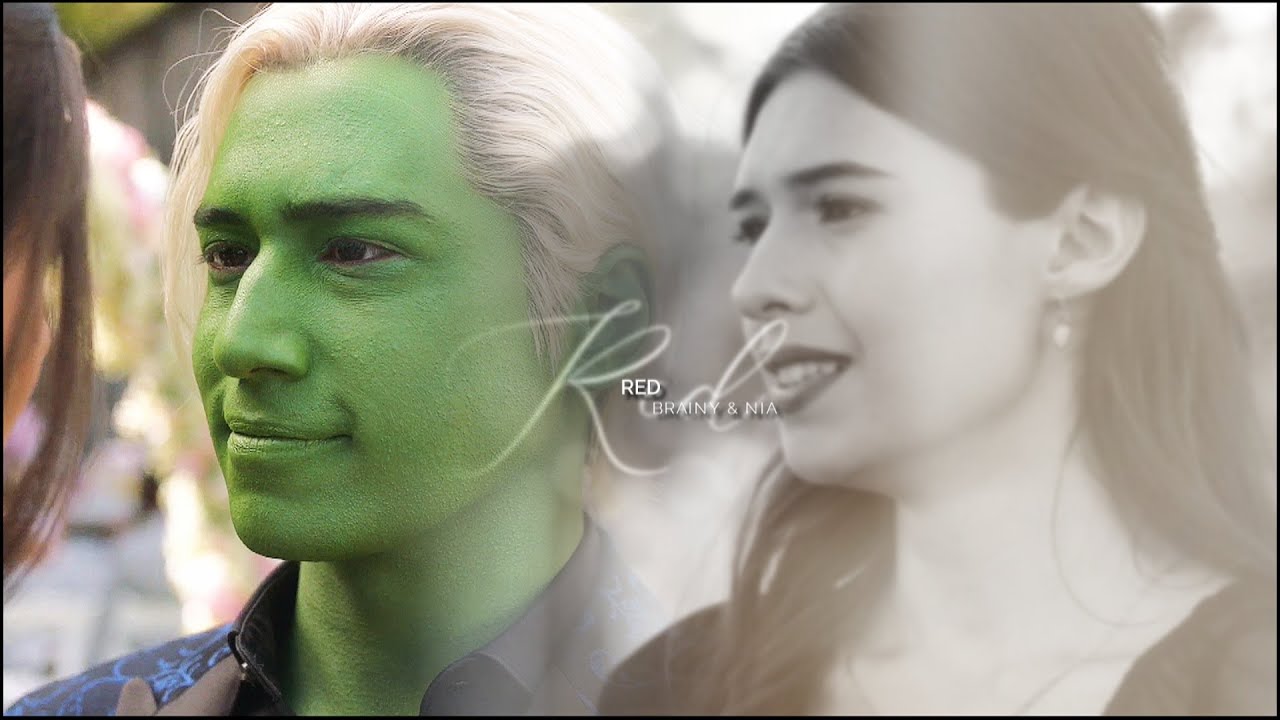 Brainy & Nia || Red