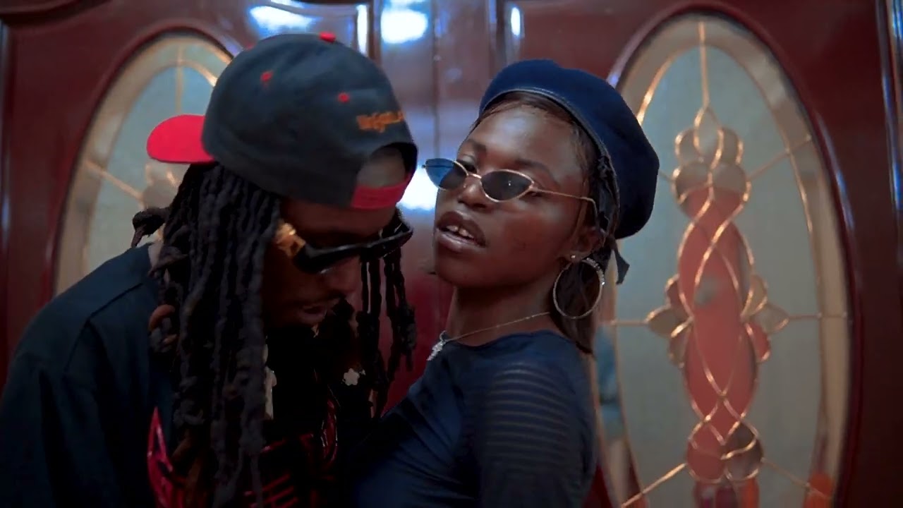 Madame moury ft Afande Ready Bad (VISUALISER)
