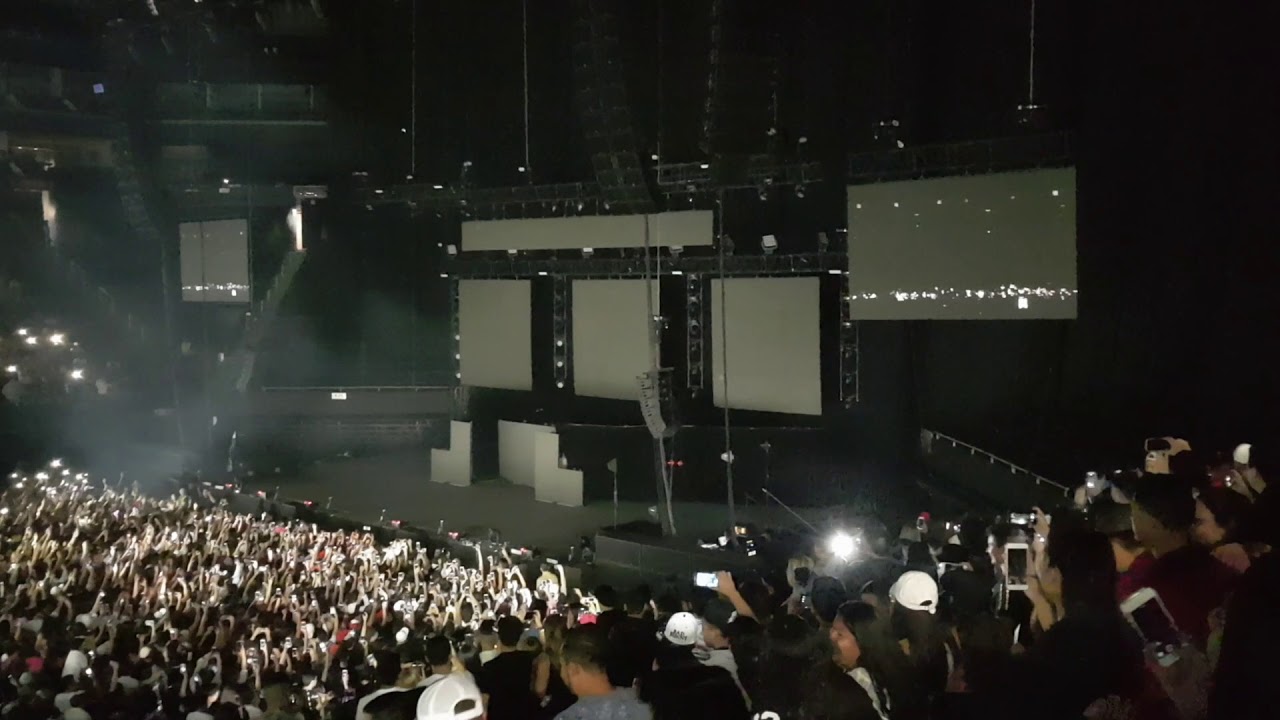 Apertura Bad Bunny Arena Monterrey 2018