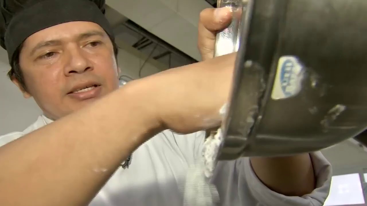 Receita aprenda a fazer um tradicional Pão de Coco para a Páscoa   G1 Ceará   NE Rural   Ca