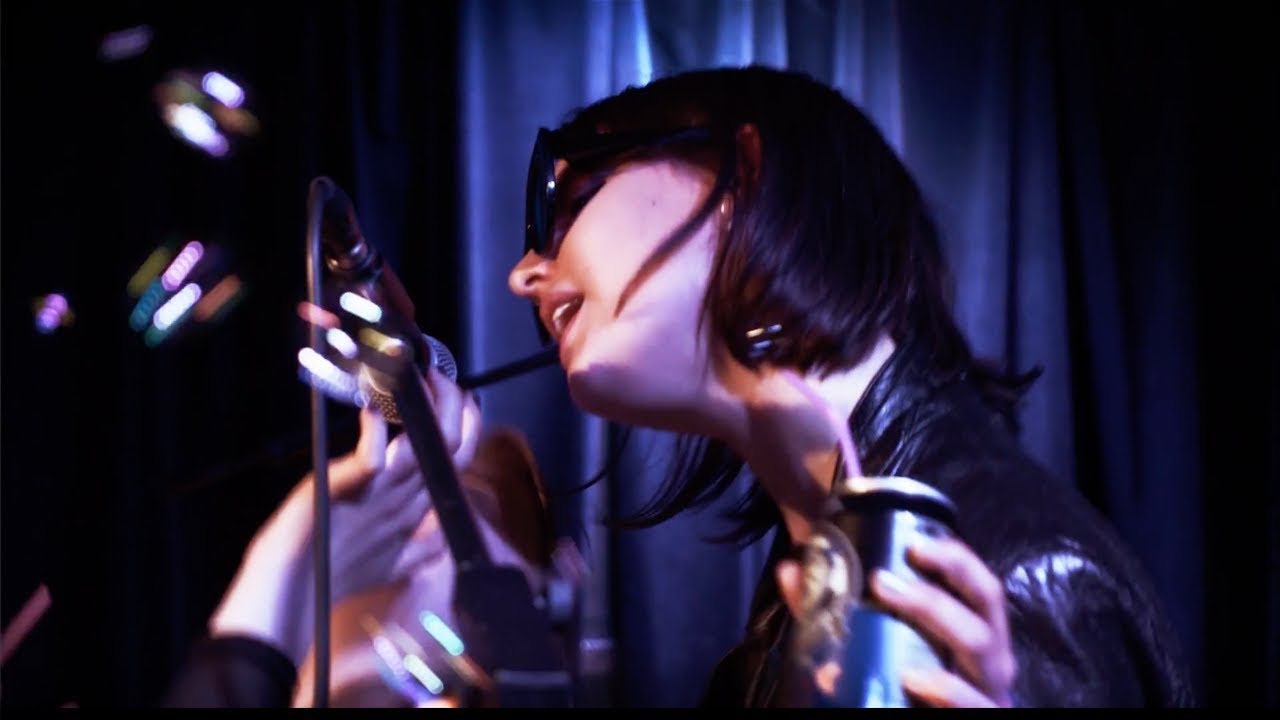 Dead Vibrations – 