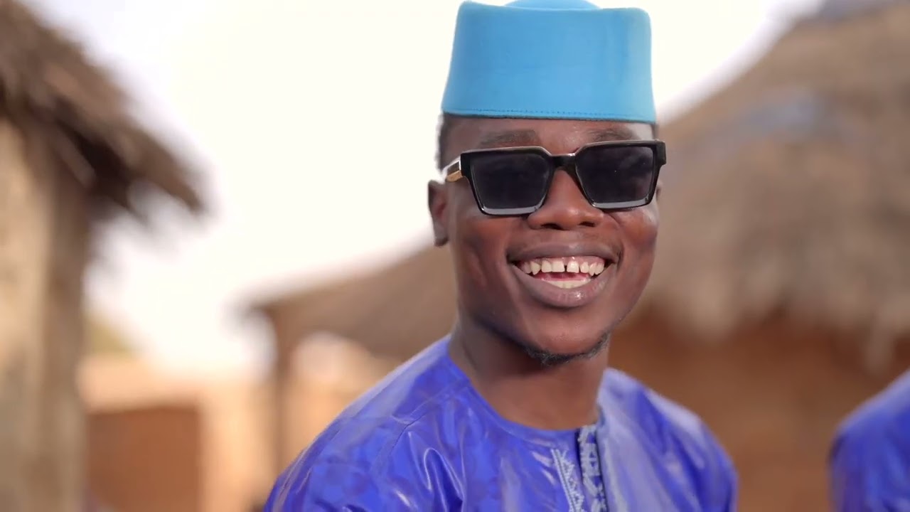 Fatim Diabat&eacute; Haute Gamme - TIDIANI KO&Iuml;TA ( Clip Officiel )