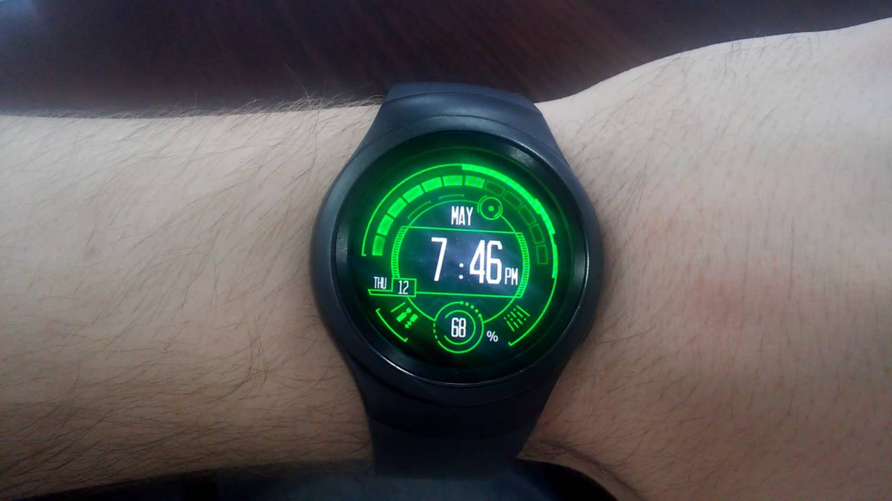 Watch Face: Neon Green 12 hours version running on Samsung Gear S2