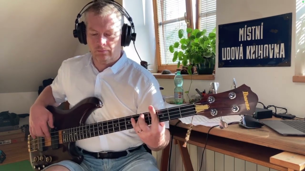 BARRY WHITE - Let The Music Play - Bass cover