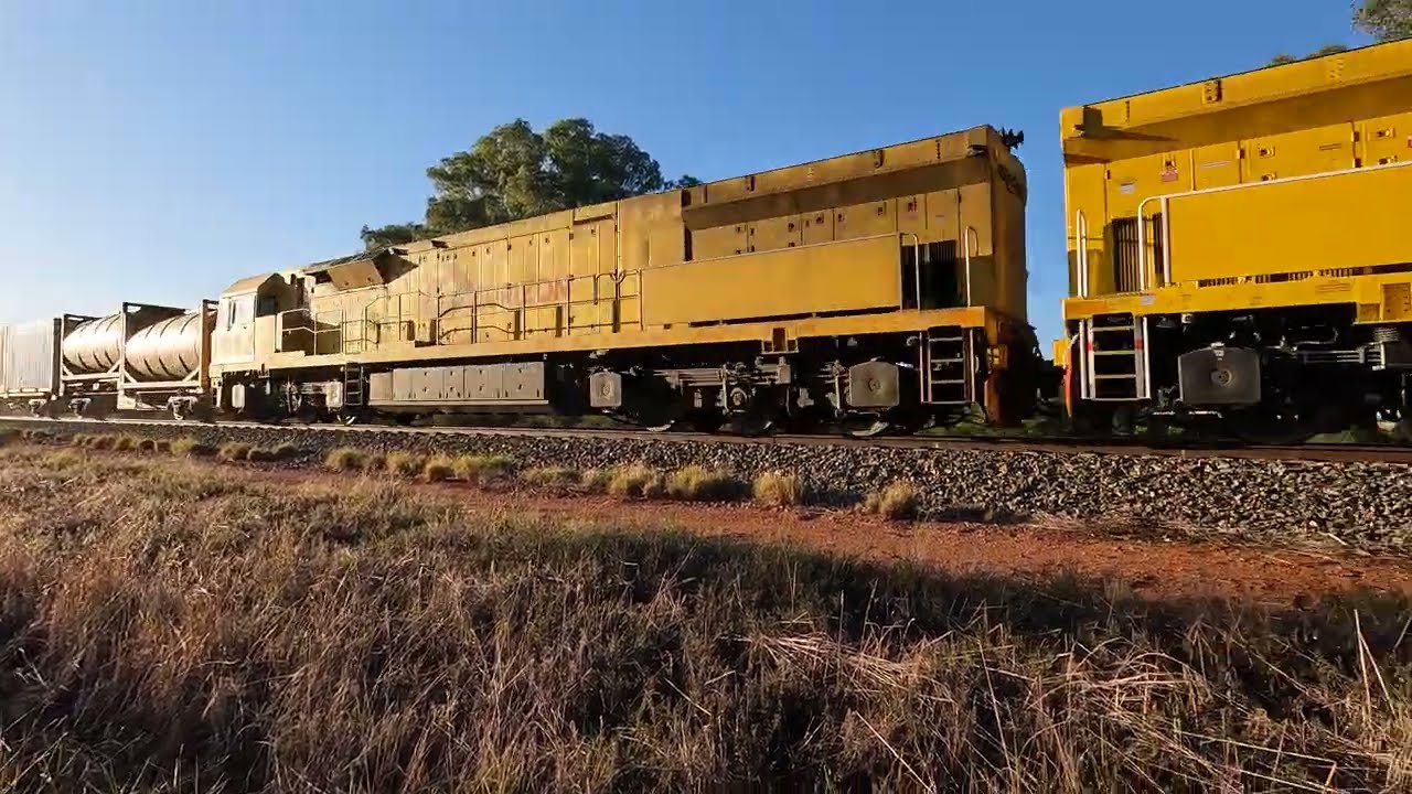 ACD6064 & ACD6048 Brolgan NSW.  Sat 05th Apr 2025