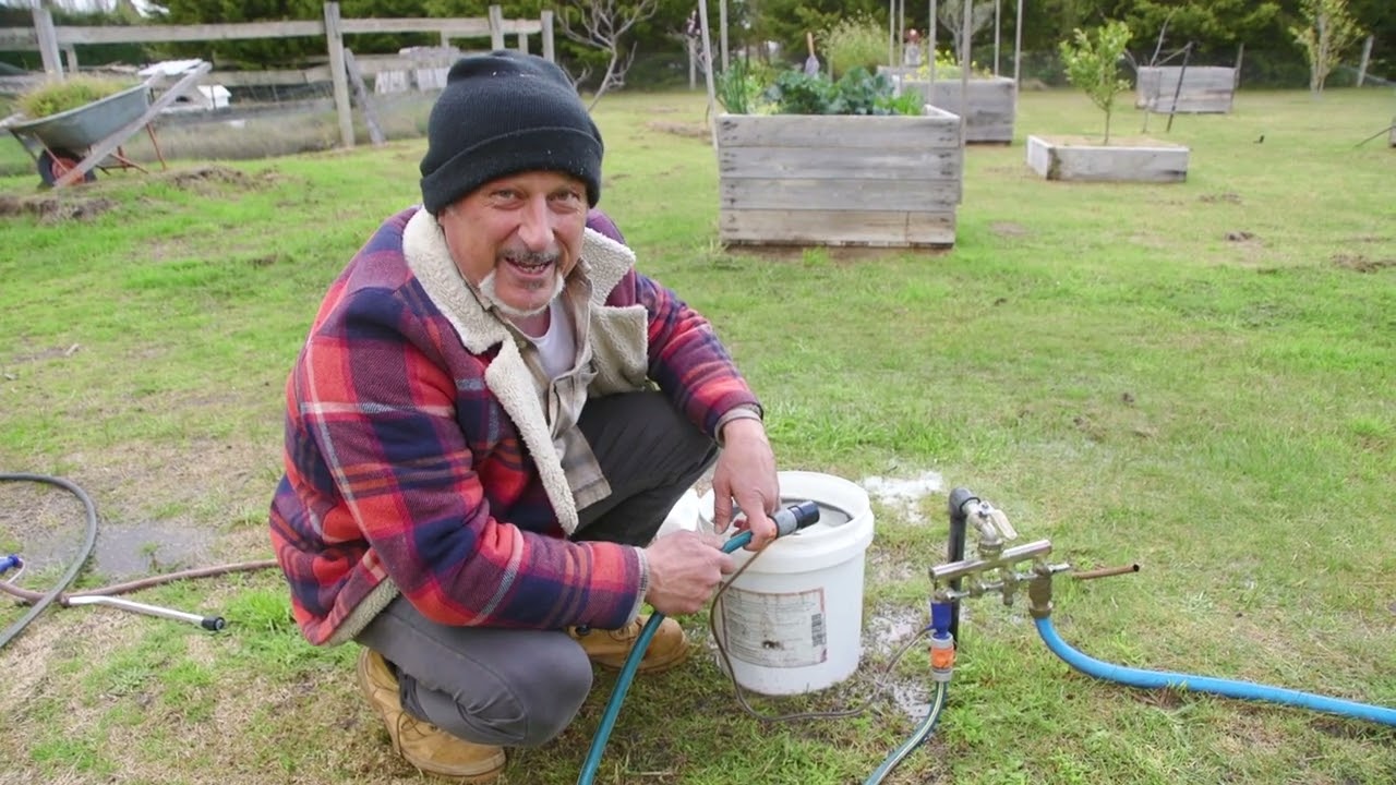 The Best Way To Liquid Feed Your Garden