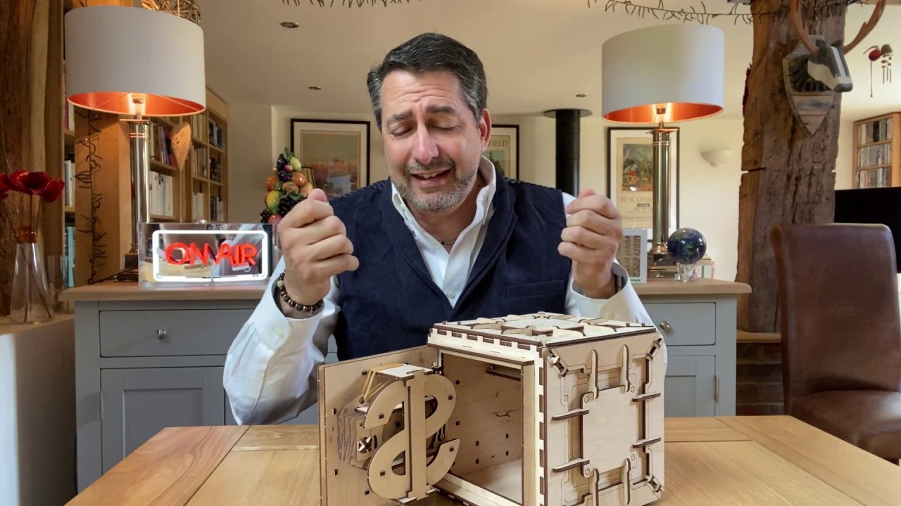 UGEARS SAFE
