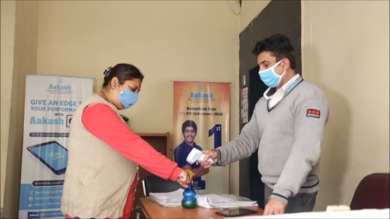 Aakash Institute Jalandhar Branch Re-Opens with all Covid Safety Measures