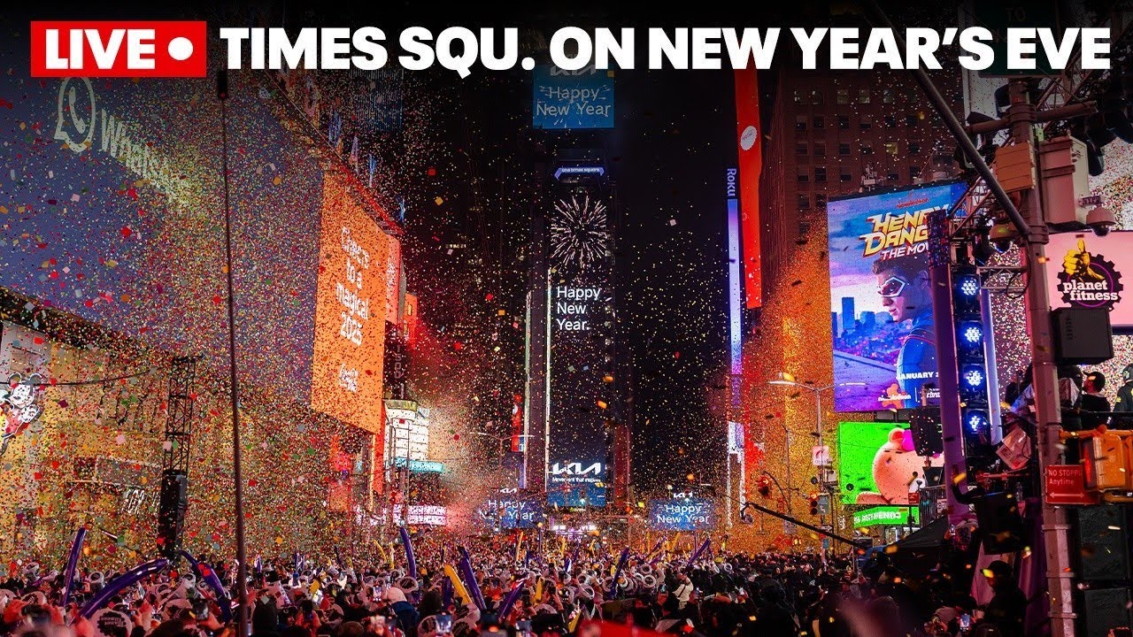 New Year&rsquo;s Livestream: Times Square New York as crowds gather for ball drop